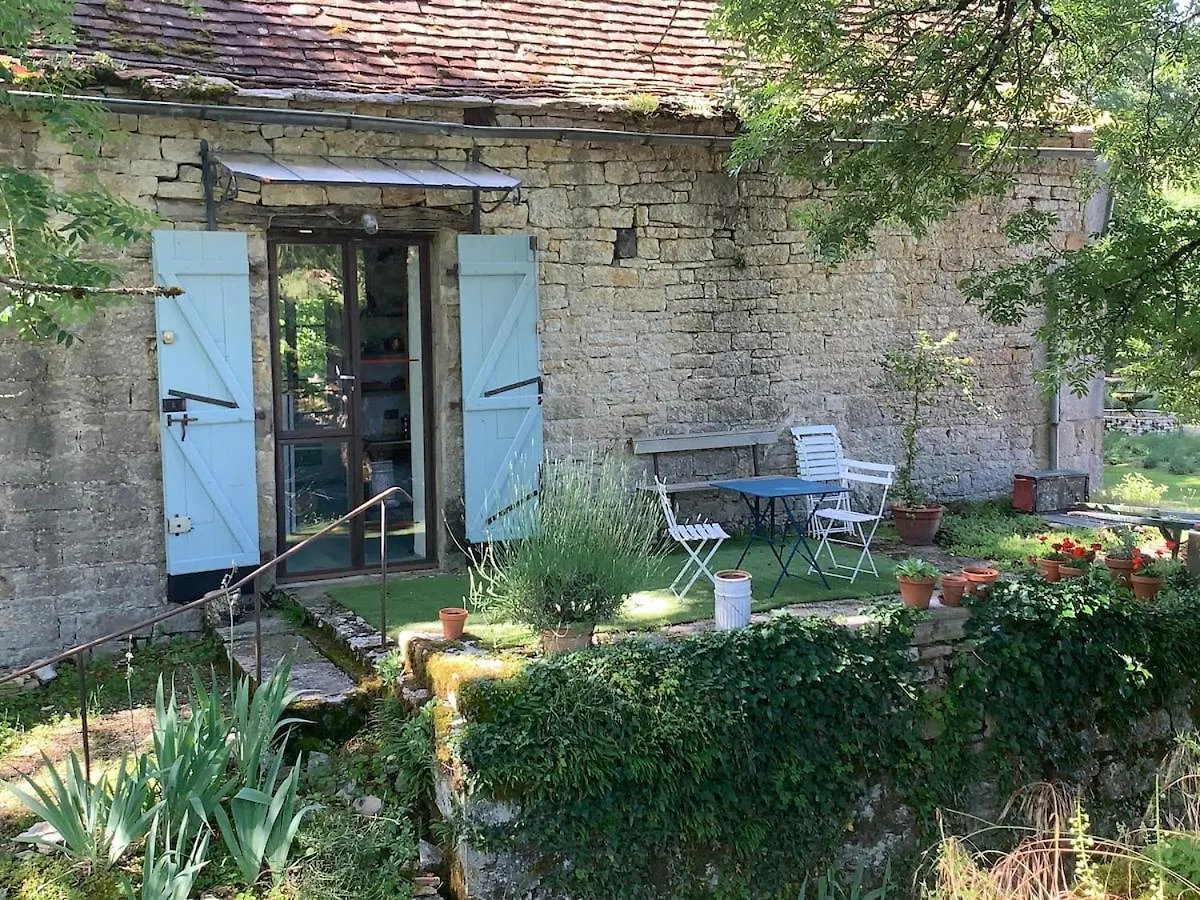 The Guardians Cottage, Chateau Mas De Pradie Foissac  Hébergement de vacances